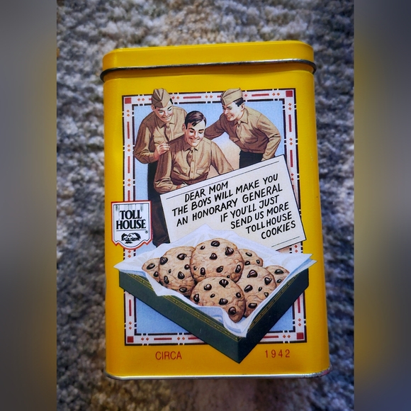 Vintage Toll House Cookie Tin ♡ - Picture 2 of 4